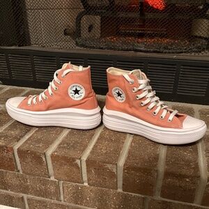 PINK CONVERSE WOMEN'S CHUCK TAYLOR MOVE PLATFORM HIGH TOPS
